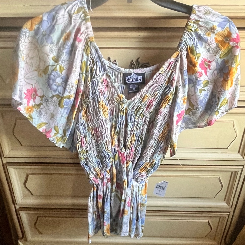 New floral patterns top